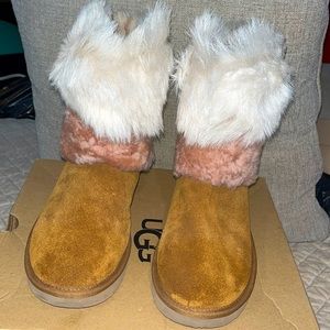 Ugg Classic Short Patchwork Fluff Chestnuts Boots-women’s